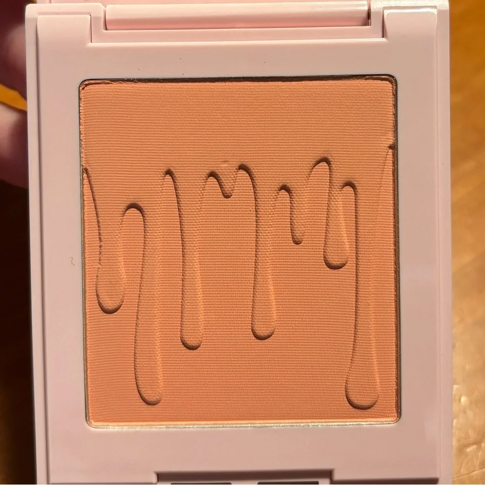 Kylie Jenner Powder Blush Kitten Baby